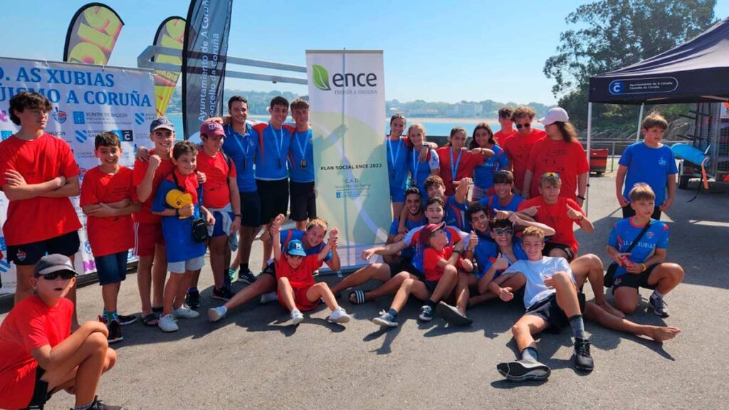 La Federación Galega de Piragüismo lleva la educación ambiental al deporte con la ayuda de Ence