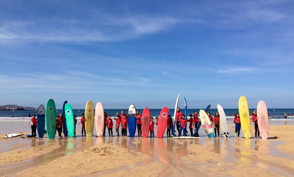 IncluSURF: deporte inclusivo e compromiso ambiental na ría de Pontevedra
